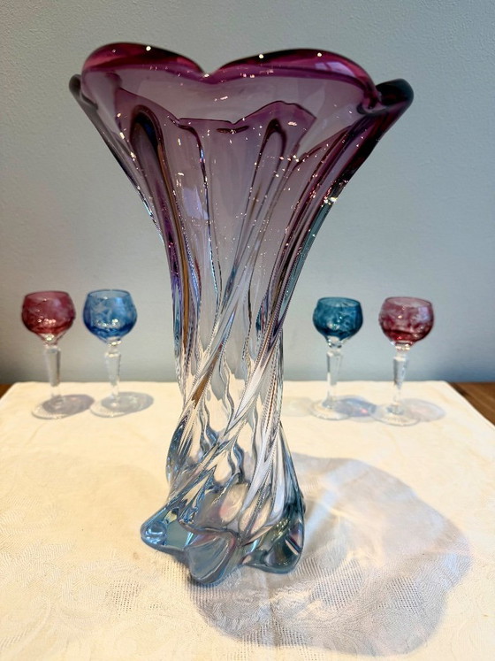 Image 1 of Vase Kunstglas vintage Blau Lila gedrehte Glasvase 27 cm