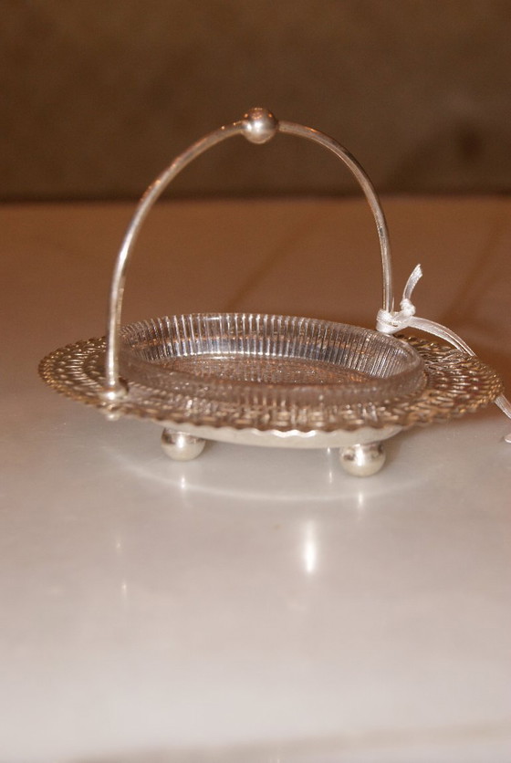 Image 1 of Dekorativer Korb aus Silber und Glas