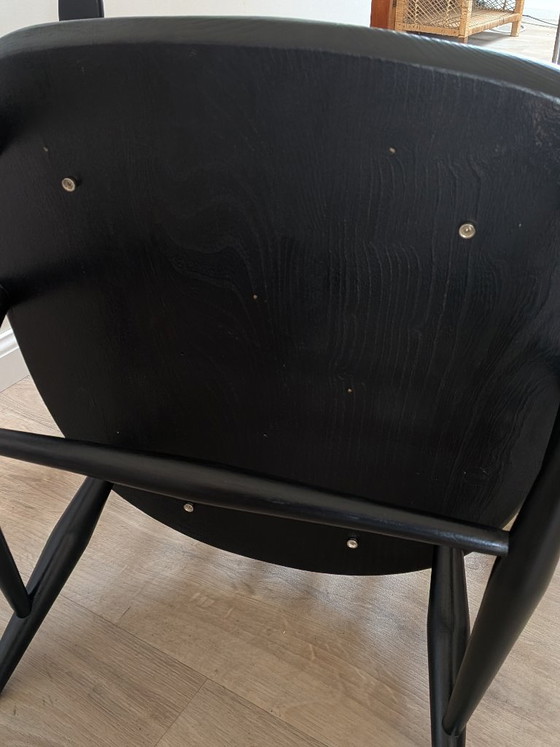 Image 1 of Vintage Ercol Windsor fauteuil - Model 305 (op maat gemaakt in zwart)