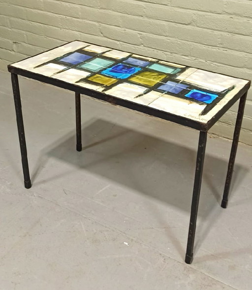 Vintage Juliette Belarti side table