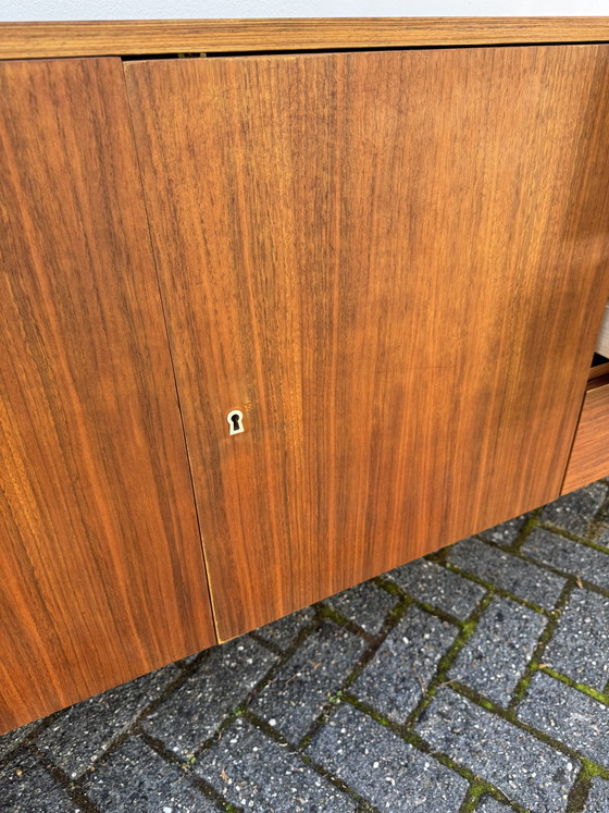 Scandinavisch Teak Dressoirs – Wood (photo 4 of 14)