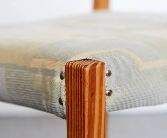 Image 1 of Grenenhouten eetkamerstoelen nr. 404 van Niels O. Møller Moller voor J.L.Møller, set van 6
