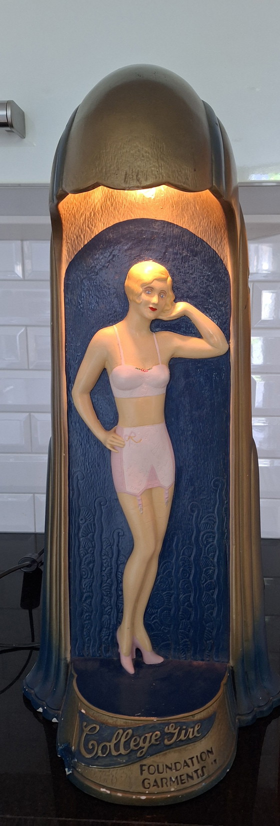 Image 1 of Vintage advertising object, lingerie model