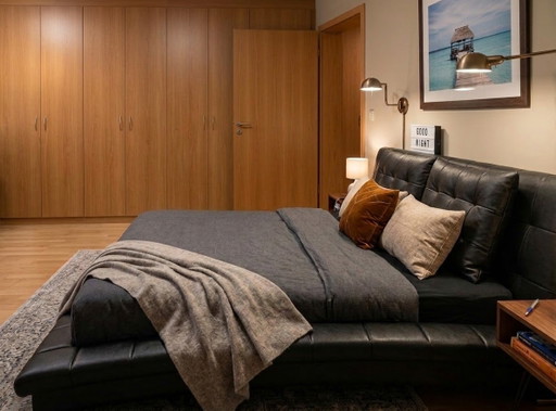 Cama de diseño en piel auténtica (160x200 cm) en color negro – modelo “Lille” / “Royal” – tweepersoonsbedden (photo 2 of 5)