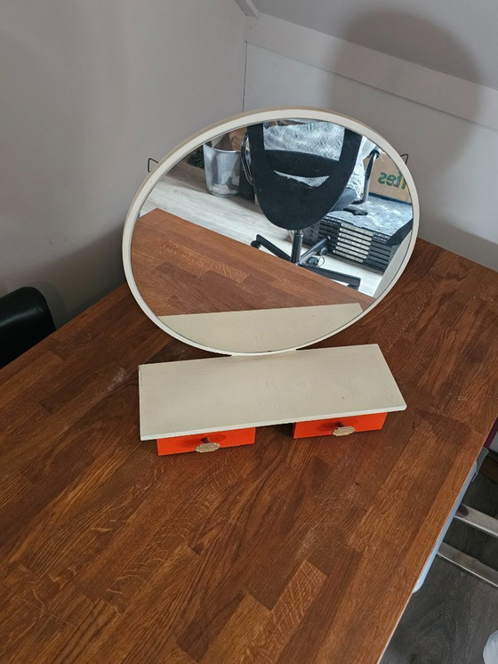 Image 1 of Table de toilette vintage Miroir de maquillage
