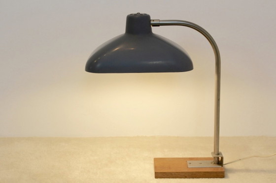 XL Desk Lamp in Steel, Bakelite and Oak-Wood, polished steel, Grey (photo 6 of 8)