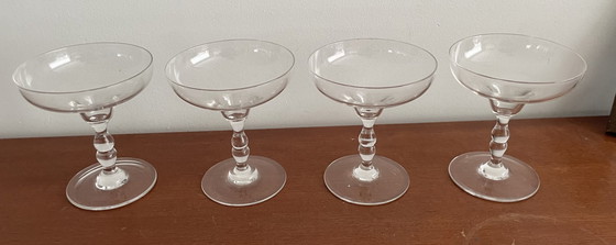Image 1 of Vier Champagnergläser aus geschliffenem Kristall im Art-Deco-Stil