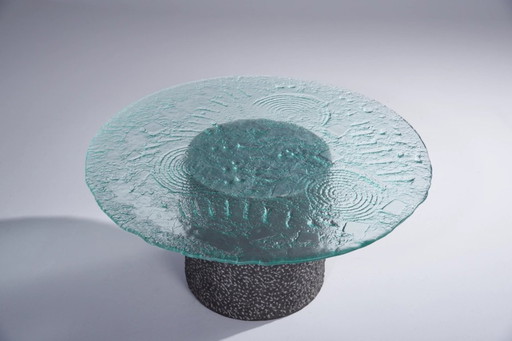 Tavolino brutalista di Heinz Lilienthal