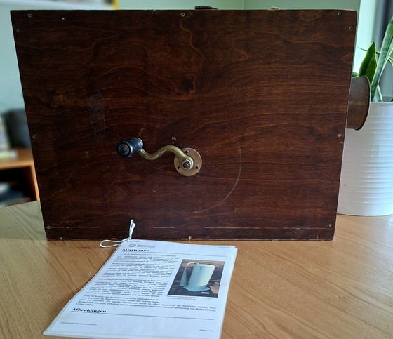 Image 1 of Antique hand-operated ship's fog horn in wooden resonance box – working – ca. 1900