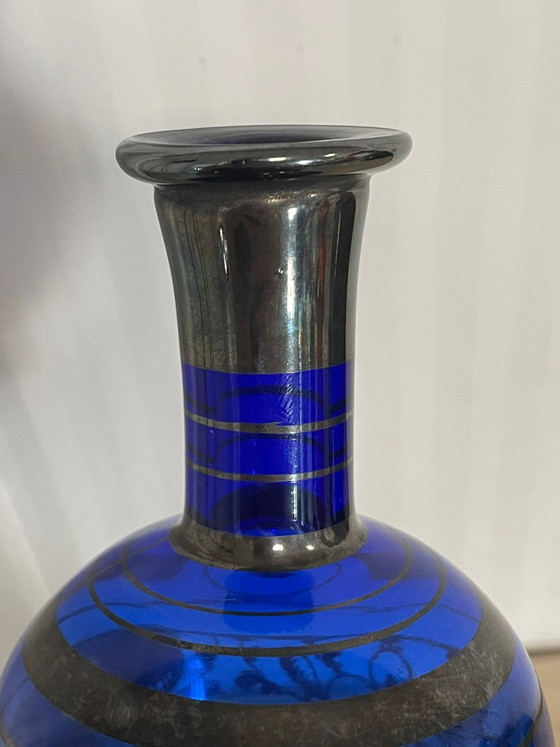 Image 1 of Rosolio-fles: 1 fles en 12 met zilver versierde glazen.