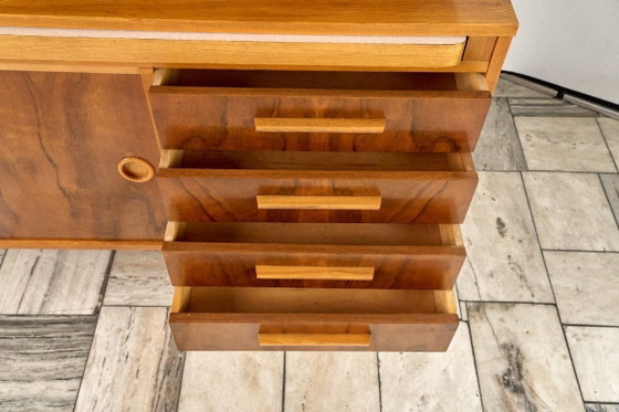 Image 1 of Crédence vintage avec table coulissante, années 1960, Tchécoslovaquie