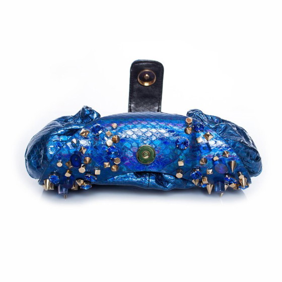 Image 1 of Maison Du Posh, pochette in pelle blu effetto serpente