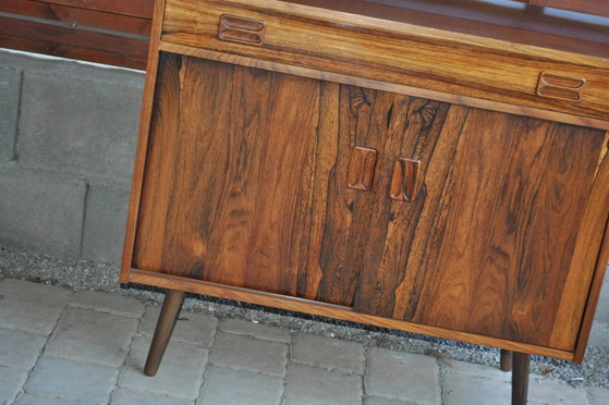 Danish Rosewood Chest of Drawers, 1960s Restored – Scandinavian (photo 4 of 8)