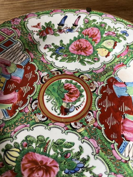 Image 1 of Plato de pared chino antiguo, pintado a mano.