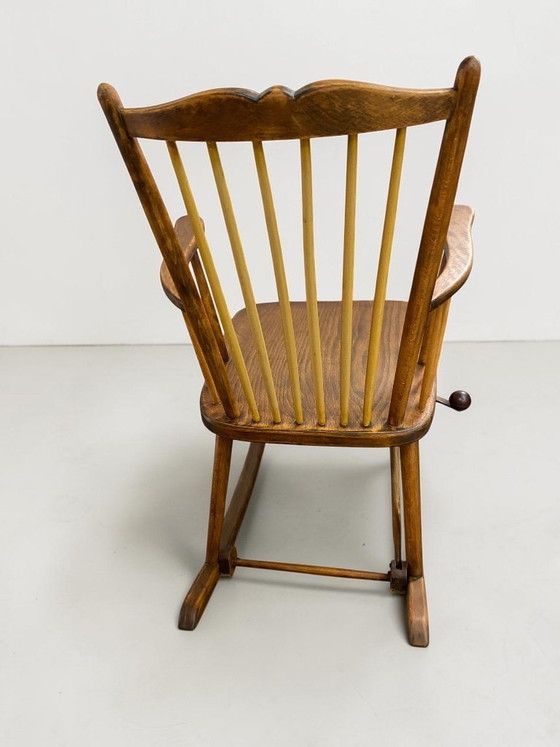 Image 1 of Antiker Schaukelstuhl um 1900–1920 mit Arretierung | Handgefertigter Windsor Rocking Chair | Folk Art Massivholz Sessel | Sammle