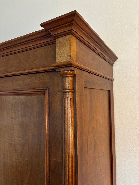 Image 1 of Antiker Standschrank