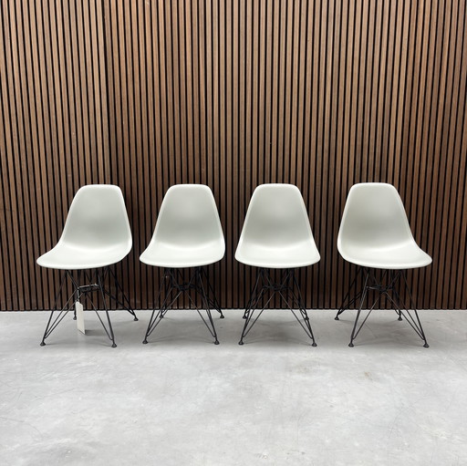 Chaise Vitra Eames DSW - 4 pièces