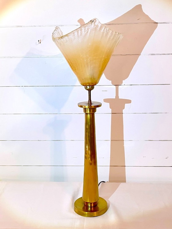 Image 1 of Rara lampada da tavolo in ottone e vetro di Murano della metà del XX secolo, attribuita a Fontana Arte, Italia,