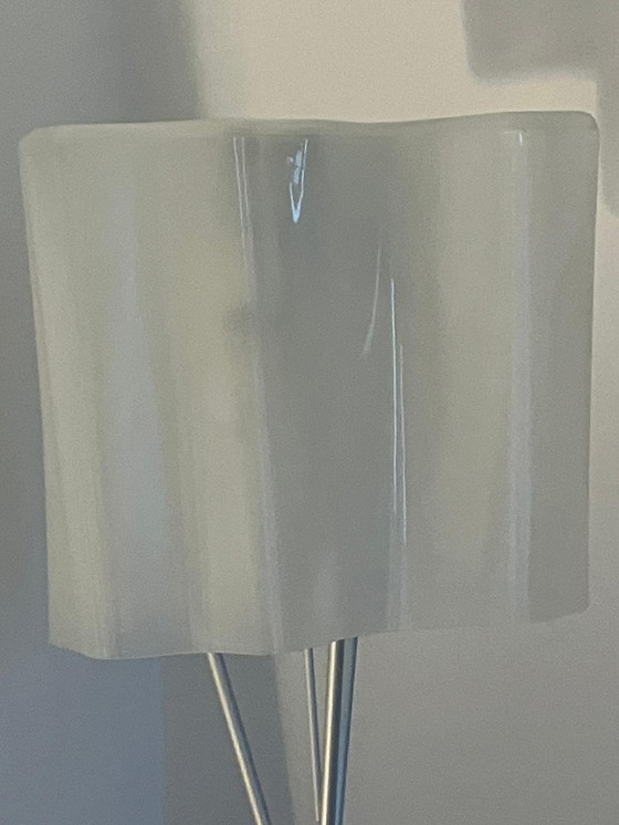 Image 1 of Vloerlamp Artimide Logico design van M. De Lucchi en G. Reichert