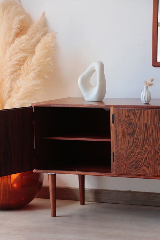 Image 1 of Enfilade vintage en palissandre – Design danois – Pièce unique