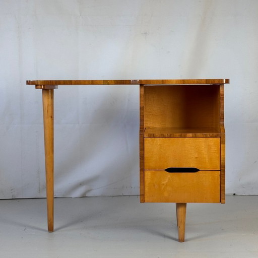 Rare bureau rétro hongrois à 3 pieds, années 1960 - Compact Vintage Design