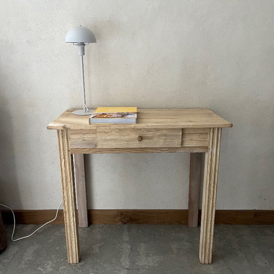 Image 1 of Bureau en bois brut