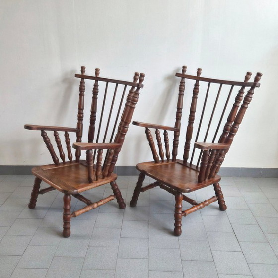 Image 1 of PAAR VINTAGE BRUTALISTISCHE EIKEN FAUTEUILS UIT DE JAREN 70 MET SPOELEN UIT DE JAREN 70