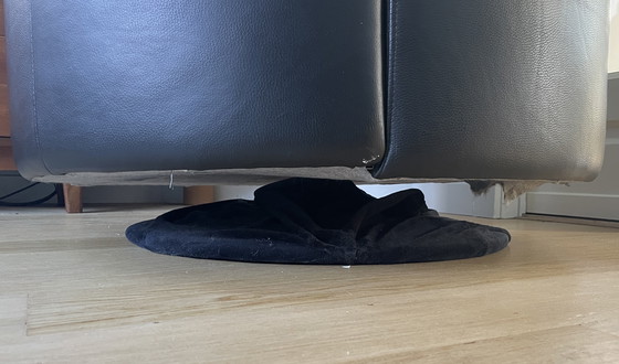 Image 1 of Poltrona girevole di design Montel Once Plus nera