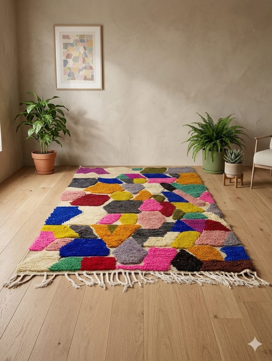 Image 1 of Alfombra Beni Ouarain hecha a mano: una pieza única de diseño bereber contemporáneo.