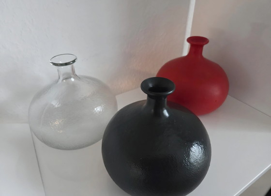 Set of 3 Mid Century Spherical Vases, Various Conditions – Glass (photo 11 of 11)