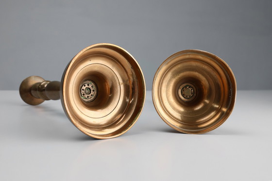 Image 1 of Satz von zwei antiken französischen Kupferleuchtern des 19.