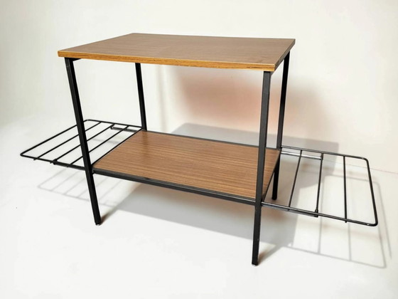 Table d'appoint années 60 – Tables d'appoint, Wood, Metal, Mid Century Modern (photo 2 of 10)