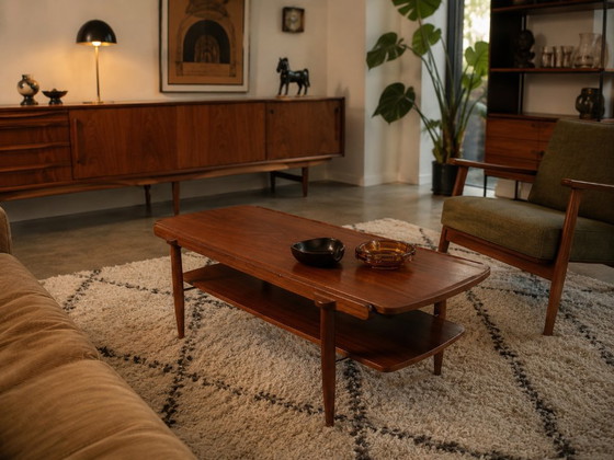 Image 1 of Table basse scandinave vintage en teck avec plateau réversible – années 1960
