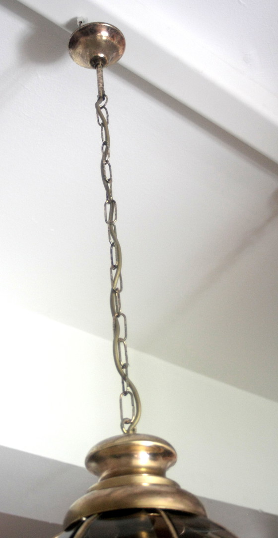 Image 1 of Lampadario in ottone con segmenti in vetro fumé, seconda metà del XX secolo