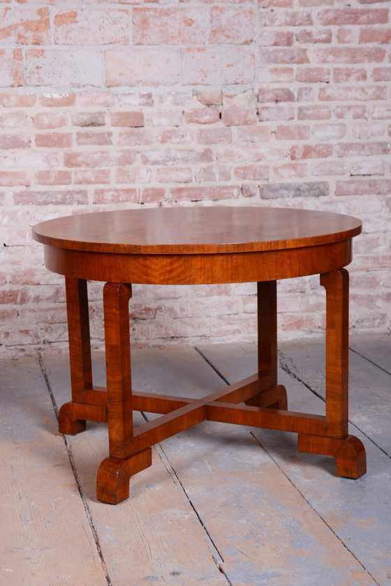 Restaurierter Art-Déco-Tisch von Halabala, UP Závody, Walnuss, Lack, Tschechisch, 1920er Jahre – Tische, Wood (photo 6 of 16)