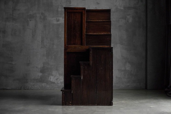 Image 1 of Kaidan Tansu Japanse trapkist, Japan, 19e eeuw