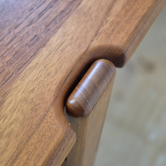 Image 1 of Niels Bach, table basse vintage danoise en teck restaurée