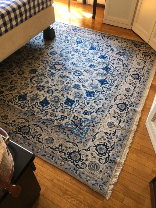 Extra feiner Nain Perserteppich mit Seide 325 × 207 cm zertifiziert