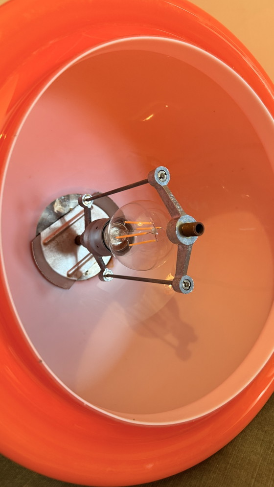 Suspension Peill & Putzler style Space Age – Années 1970 – Orange – Ø 36 cm – Design vintage – Glass, Chrome (photo 8 of 9)