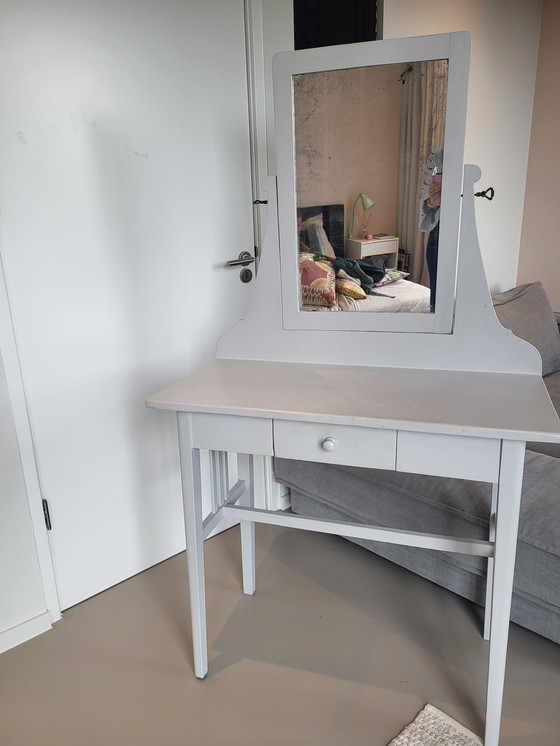 Image 1 of Vintage make uptafel van Van Dijk & Ko