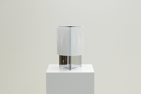 Image 1 of Lampe de table modèle 526/P par Massimo Vignelli pour Arteluce, Italie, années 1960.