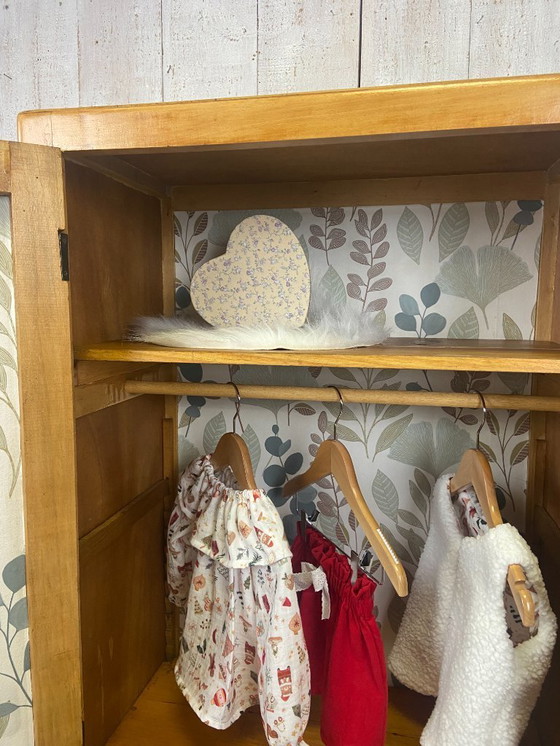 Image 1 of Armadio asimmetrico degli anni '50