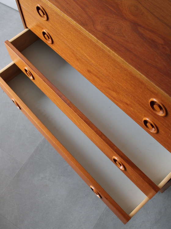 Image 1 of Commode vintage danoise en teck
