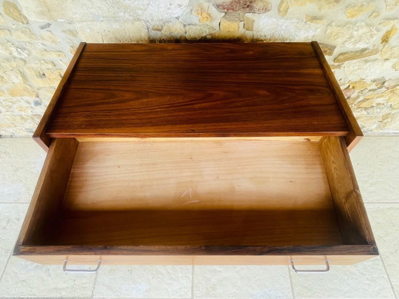 Image 1 of Vintage ladekast van notenhout uit het midden van de eeuw, jaren 50