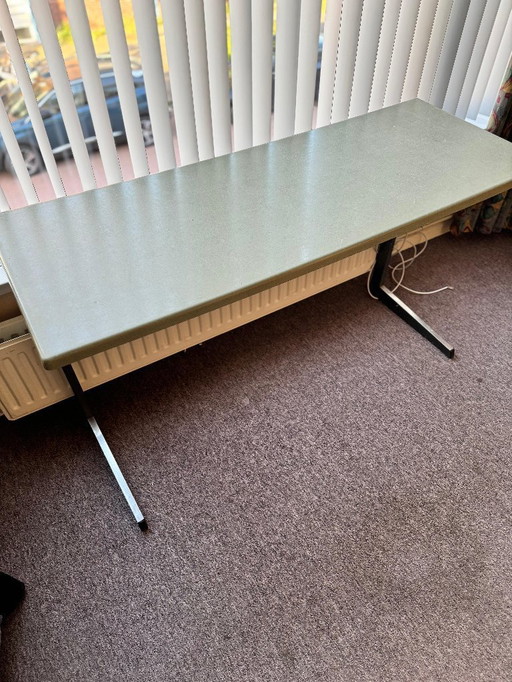 f6 table de l'école d'eromes