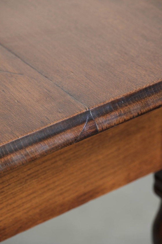 Image 1 of Antique English oak side table/hall/corridor table from the early 19th century with a beautiful appearance.