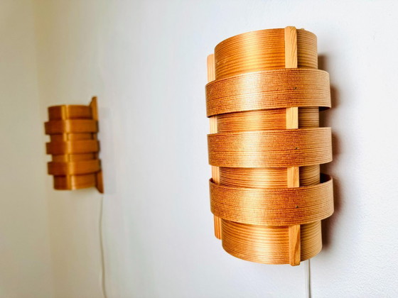 Image 1 of Lampade da parete in impiallacciatura di pino di Hans-Agne Jakobsson per AB Ellysett, Svezia, anni '60