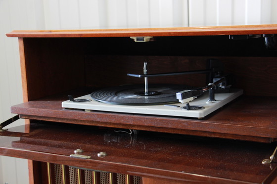 Image 1 of Mobile Hi-Fi vintage