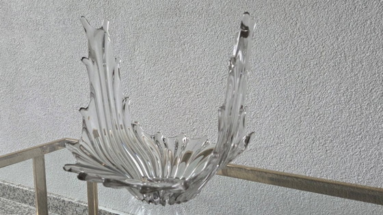 Image 1 of Mid-Century Eyecatcher: Vintage Kristallen 'Splash' Centrepiece met lichtroze tint