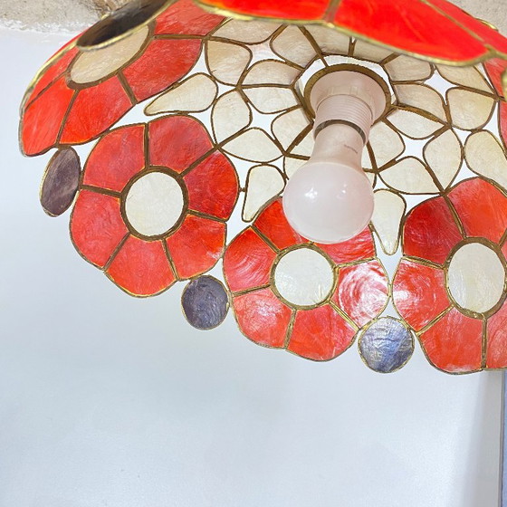Mother-of-pearl chandelier, Capiz shell, 1950s style, red flowers – Pendant lamps, Stone (photo 7 of 9)